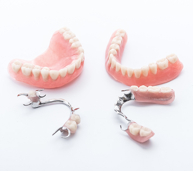 Crystal Lake Dentures and Partial Dentures